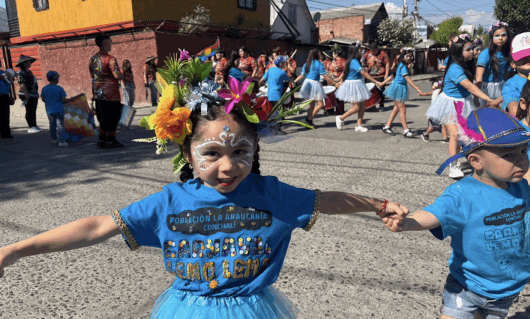 Población La Araucanía celebró con alegría el 2º Carnaval Lemo Lemo de Conchalí